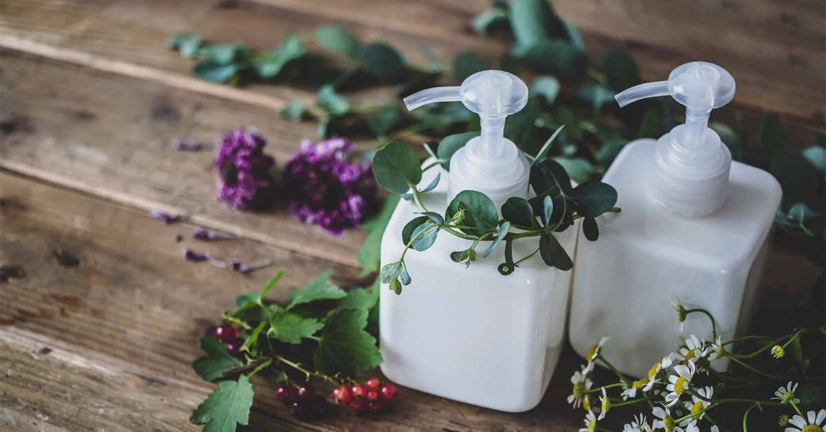 ボタニカルシャンプーとは？髪と地肌に良いボタニカルシャンプーを使いこなして、ツヤっと健康的な髪をゲットしよう！