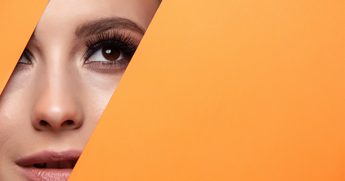 下まぶたメイクのやり方を知りたい!メイクの基本やなじみやすいポイントを押さえて、ナチュラルで立体感のある目もとをゲットしよう