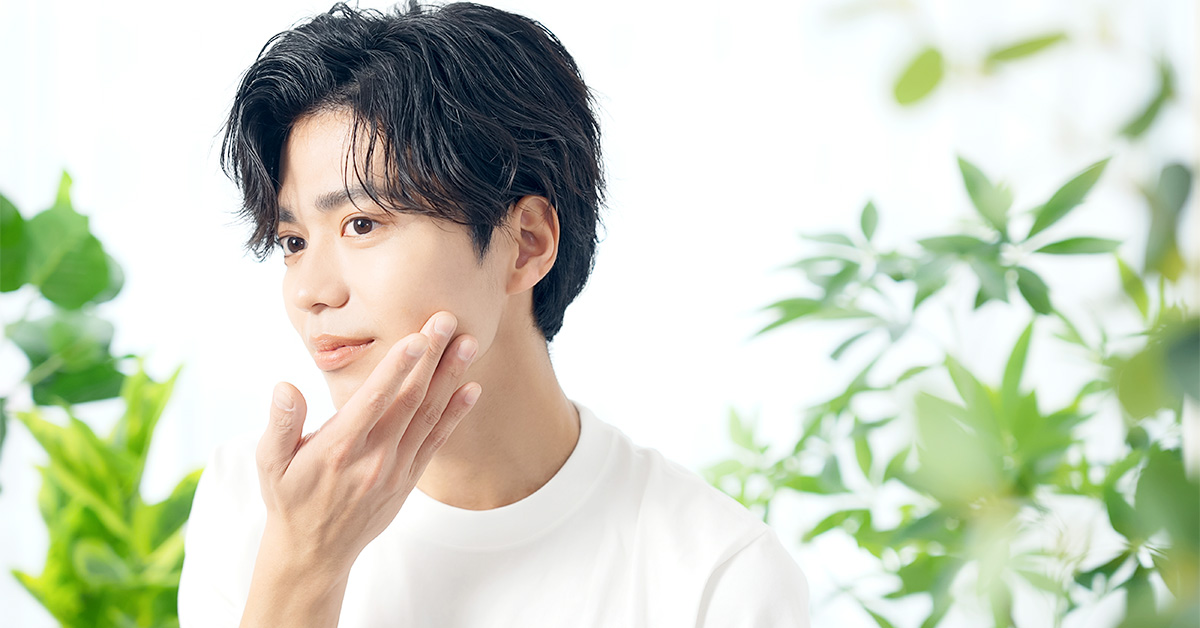 メンズ化粧水で皮脂を抑えてうるおいをプラス！30代からでも美肌になれる方法を解説