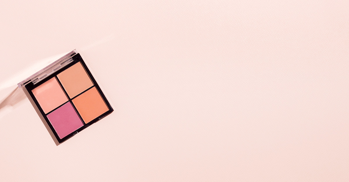 リキッドアイシャドウは難しい?ヨレ知らずのキレイなツヤまぶたに仕上げる方法を徹底解説!