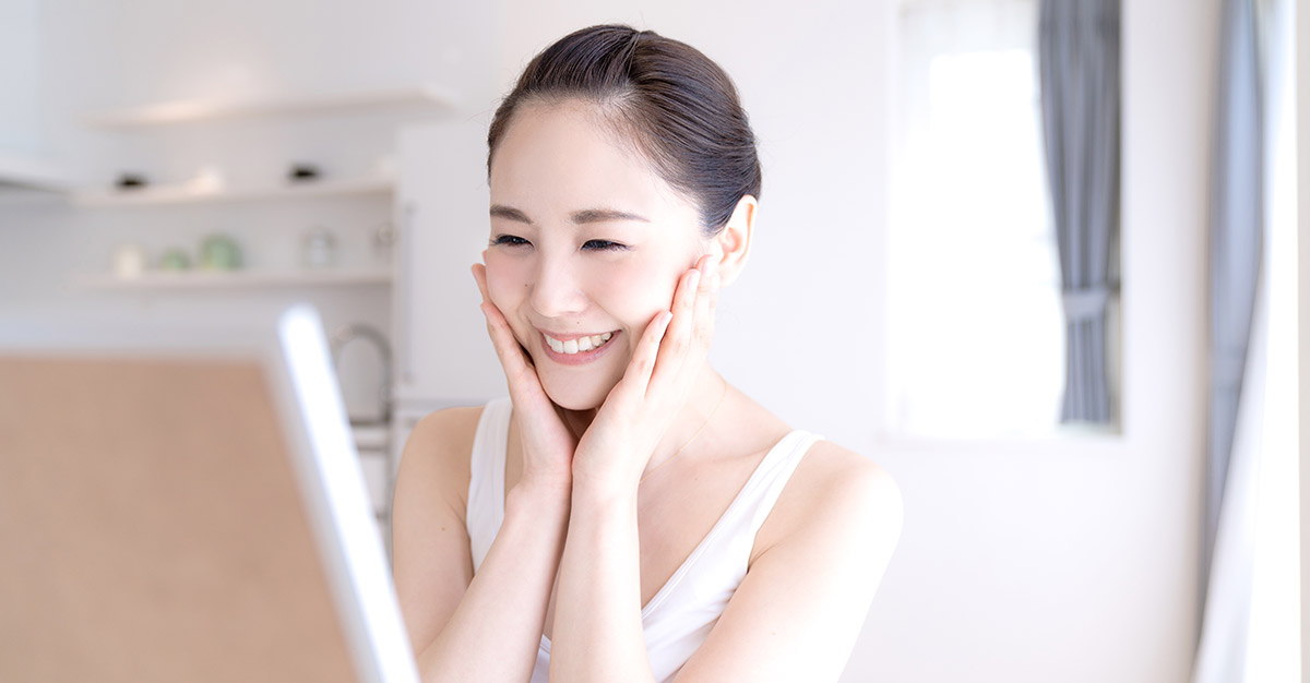 毎日5分で10歳若返る!ほうれい線を薄くするマッサージ・トレーニングを徹底解説