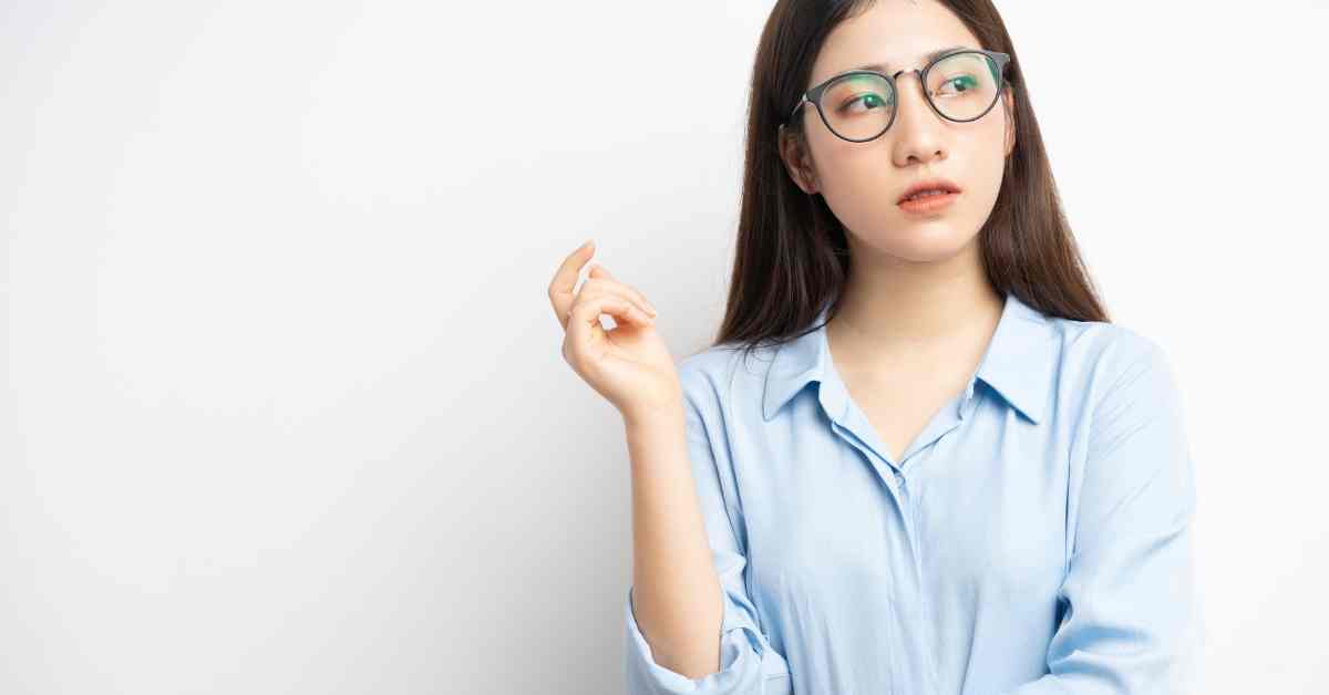 【目が離れてる】の基準は？離れ目解消メイクや前髪を活かしたカバー術で理想の顔立ちを叶えよう | ONEcosme