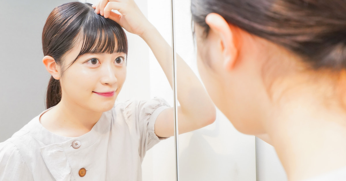 【寝癖直しウォーターの使い方】寝癖直しウォーターを正しく使って髪をうるおしながら理想のヘアスタイルに仕上げよう