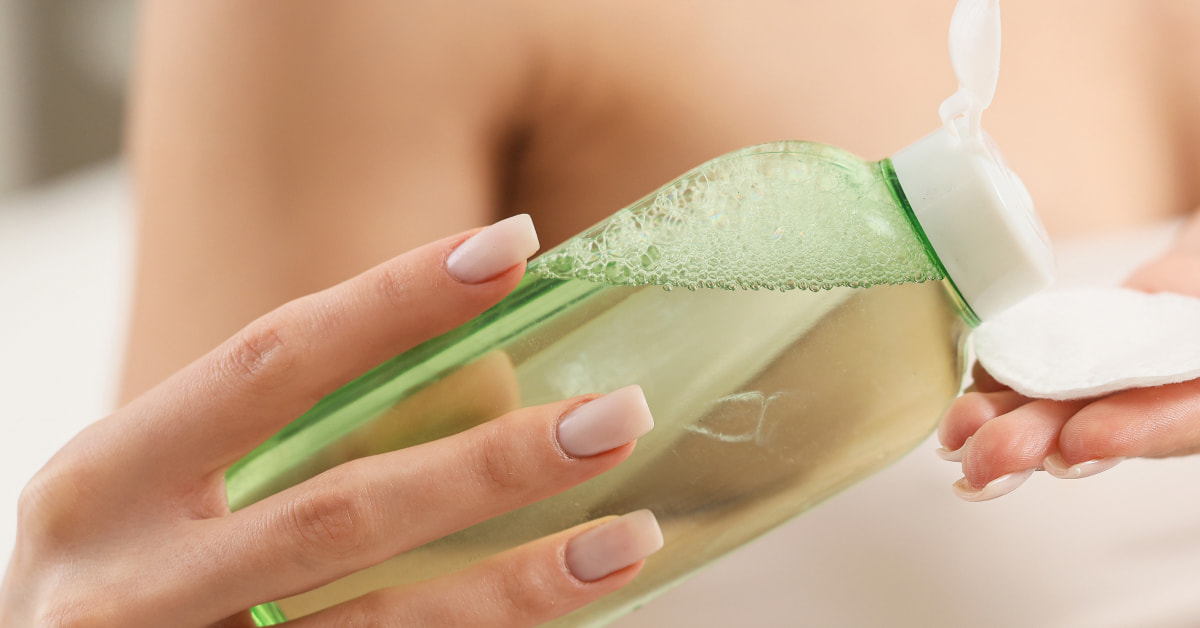 拭き取り化粧水はどんな人におすすめ?メリット&デメリットを知って効果的に取り入れよう