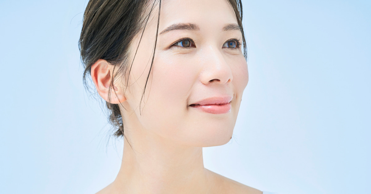 【拭き取り化粧水の毛穴効果】毛穴の汚れをすっきり落として清潔＆透明感のある美肌へ