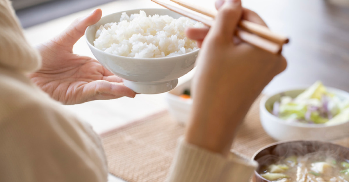 【ホワイトニング後に後悔しないおすすめの食事を紹介】これでもう迷わない！ホワイトニング後は着色しにくい食事をして美しい口もとをキープしよう