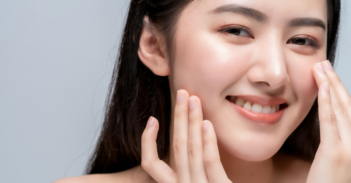 お悩み別!顔の毛穴を目立たなくする方法!つるんと美しいたまご肌を目指そう