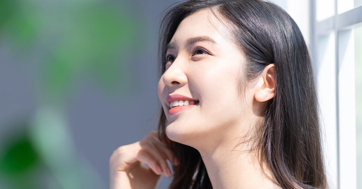 マルチバームとは全身に使える超優秀保湿ケアアイテム!ツヤ肌やうるおい肌で乾燥をはねかえそう