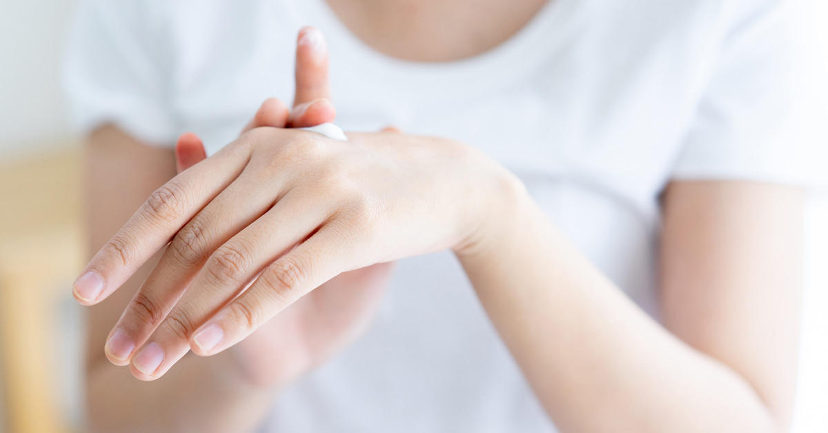 マニキュアを長持ちさせるコツ!日頃の何気ない行動がマニキュアの寿命を縮めているかも!