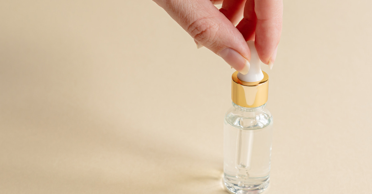 ネイルオイルを塗るタイミングとは?理想は1日に5回以上、こまめに保湿しよう!