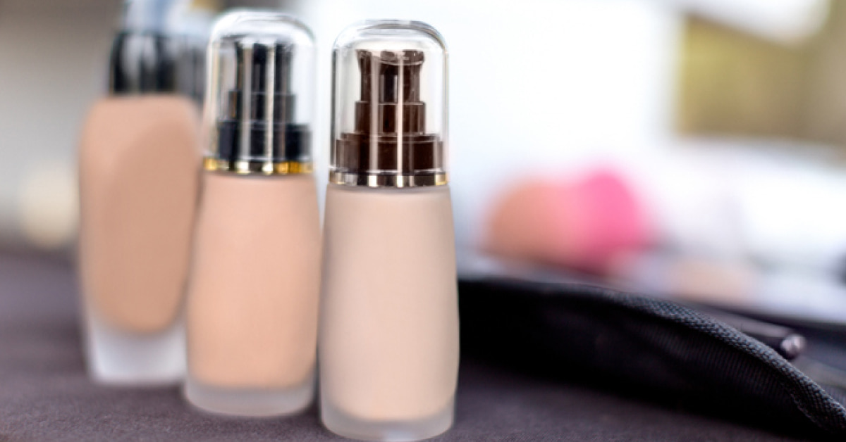 40代向けプチプラファンデーションBEST3!リアルな口コミから若々しい印象に仕上がるアイテムを紹介