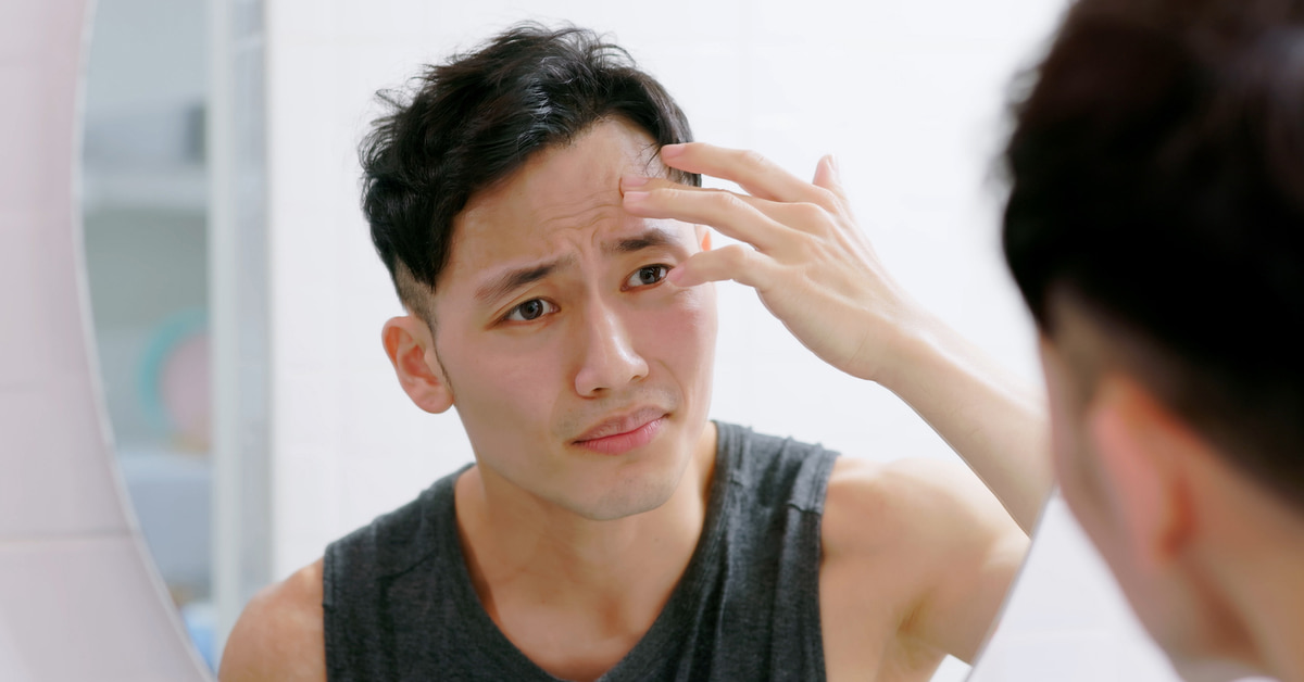 男性の肌が黒い原因とは?5つの原因を知ることで、的確に肌をダメージから守れるようになろう!