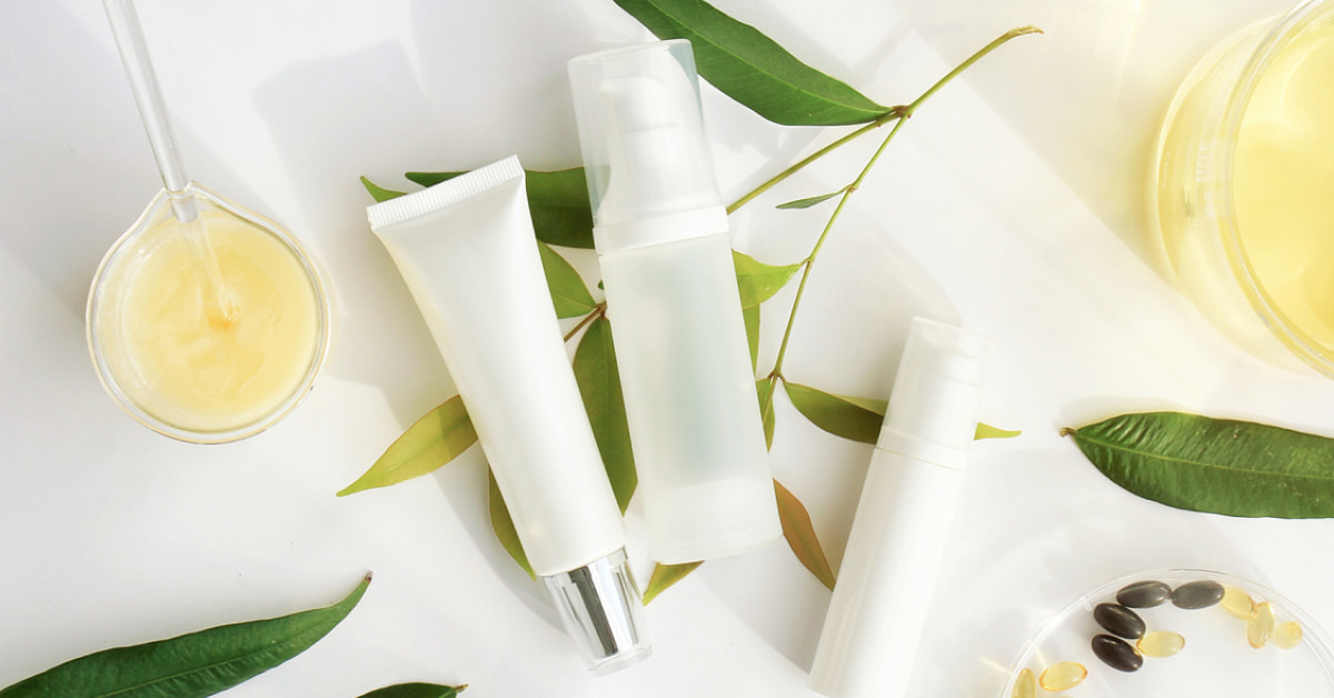 【編集部おすすめアラサー向け化粧水】スキンケア迷子さん必見！デパコスからプチプラまで効果抜群のアイテムを大公開