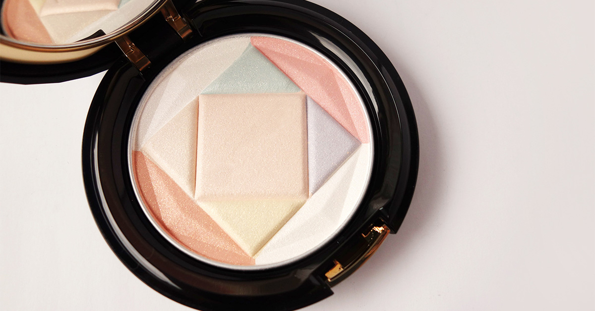 編集部おすすめのフェイスパウダーBEST10を大発表!乾燥肌でもパサつかず使いやすいのはどれ?